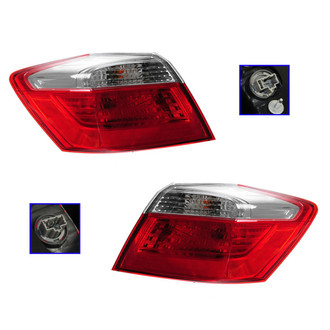 TRQ® - Driver and Passenger Side Outer Replacement Tail Lights