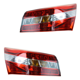 TRQ® - Driver and Passenger Side Outer Replacement Tail Lights