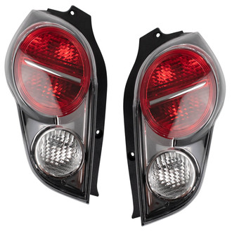 TRQ® - Factory Style Tail Lights