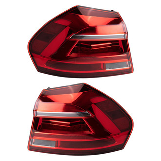 TRQ® - Driver and Passenger Side Outer Replacement Tail Lights