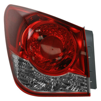 TRQ® - Driver Side Outer Replacement Tail Light