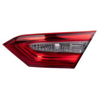 TRQ® - Passenger Side Inner Replacement Tail Light
