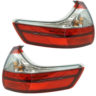 TRQ® - Driver and Passenger Side Outer Replacement Tail Lights