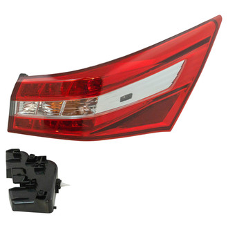 TRQ® - Passenger Side Outer Replacement Tail Light