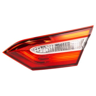 TRQ® - Passenger Side Inner Replacement Tail Light