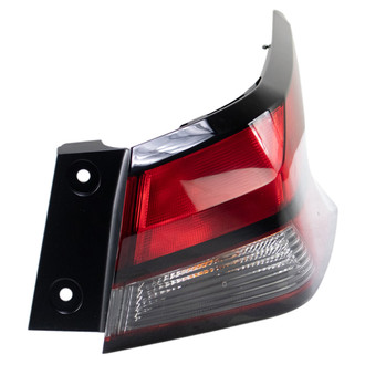 TRQ® - Passenger Side Outer Replacement Tail Light