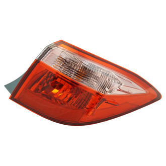 TRQ® - Passenger Side Outer Replacement Tail Light
