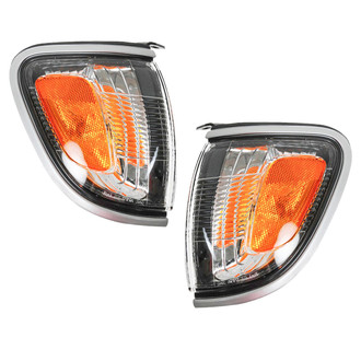 TRQ® - Driver and Passenger Side Replacement Turn Signal/Corner Lights