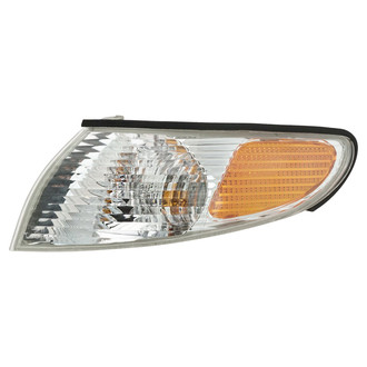 TRQ® - Driver Side Replacement Turn Signal/Corner Light