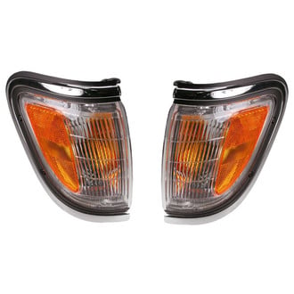 TRQ® - Driver and Passenger Side Replacement Turn Signal/Corner Lights