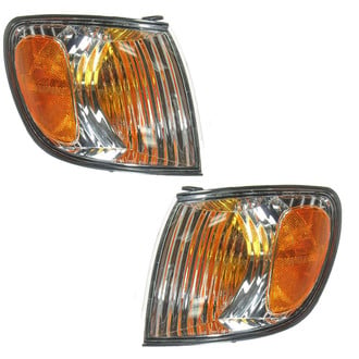 TRQ® - Driver and Passenger Side Replacement Turn Signal/Corner Lights