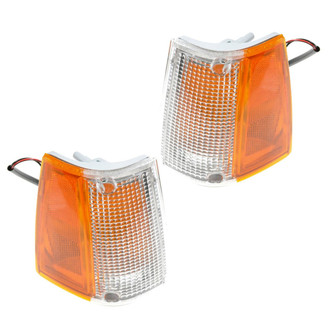 TRQ® - Driver and Passenger Side Replacement Turn Signal/Corner Lights