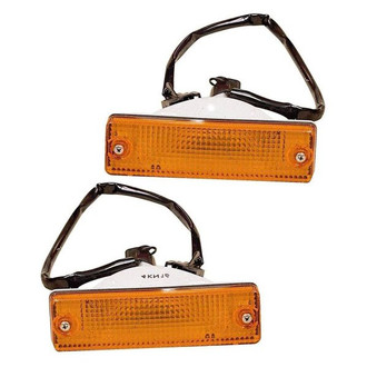 TRQ® - Driver and Passenger Side Replacement Turn Signal/Parking Lights