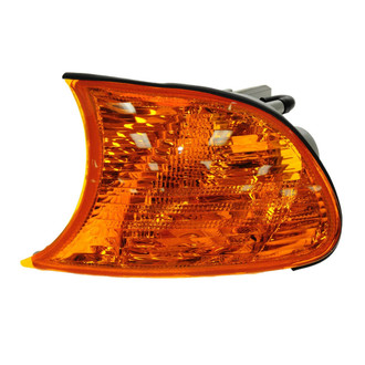 TRQ® - Driver Side Replacement Turn Signal/Corner Light