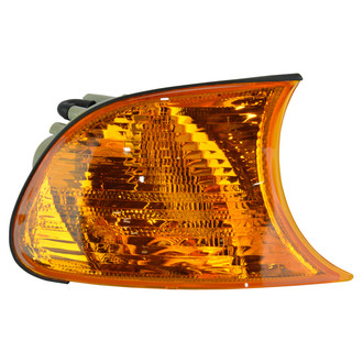 TRQ® - Passenger Side Replacement Turn Signal/Corner Light
