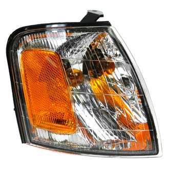 TRQ® - Passenger Side Replacement Turn Signal/Corner Light