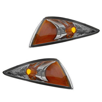 TRQ® - Driver and Passenger Side Replacement Turn Signal/Corner Lights