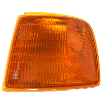 TRQ® - Driver Side Replacement Turn Signal/Corner Light