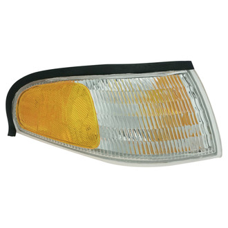 TRQ® - Passenger Side Replacement Turn Signal/Corner Light