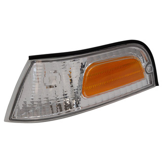 TRQ® - Driver Side Replacement Turn Signal/Corner Light