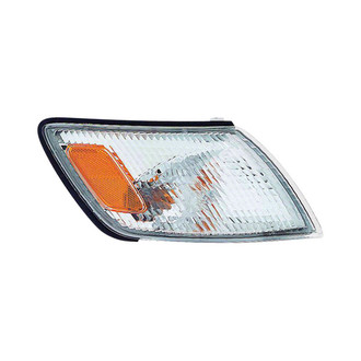 TruParts® - Passenger Side Replacement Turn Signal/Corner Light (Standard Line)