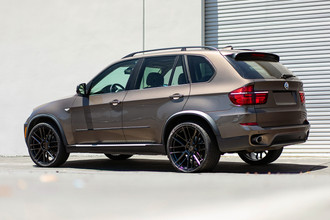 MOSPORT Gloss Black on BMW X5