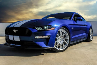 SEBRING Silver with Mirror Cut Face on Ford Mustang