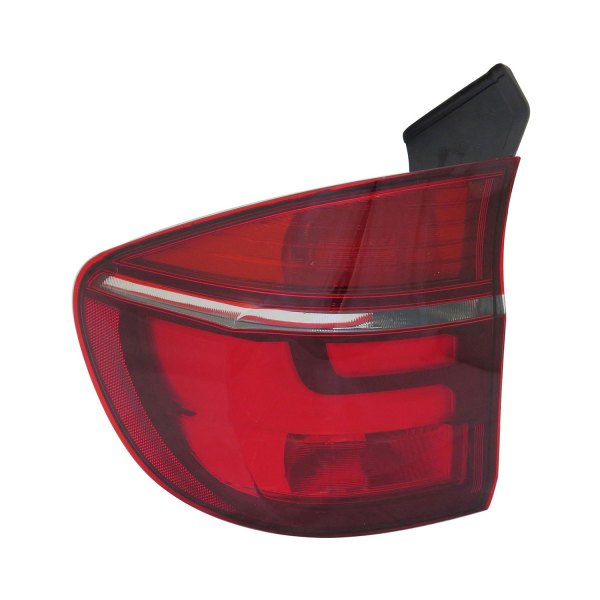 TYC® - Driver Side Outer Replacement Tail Light, BMW X5