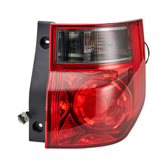 TYC® - Passenger Side Replacement Tail Light (Standard Line)