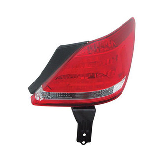 TYC® - Passenger Side Outer Replacement Tail Light (Standard Line)