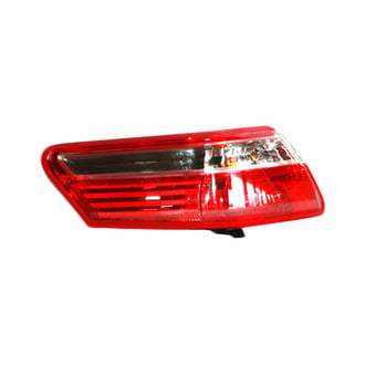 TYC® - Driver Side Outer Replacement Tail Light (Standard Line)