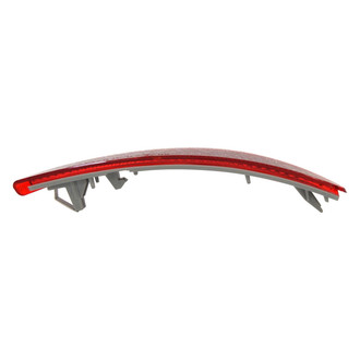 TYC® - Rear Bumper Reflector