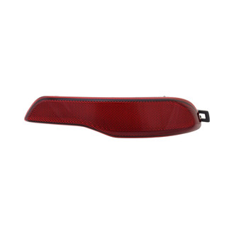 TYC® - Rear Bumper Reflectors