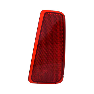 TYC® - Rear Bumper Reflectors