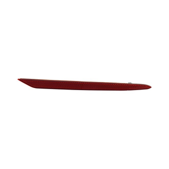 TYC® - Rear Passenger Side Bumper Reflector (Standard Line)