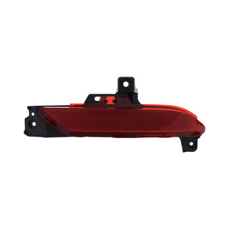 TYC® - Rear Bumper Reflectors