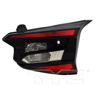 TYC® - Passenger Side Inner Replacement Tail Light (Standard Line)