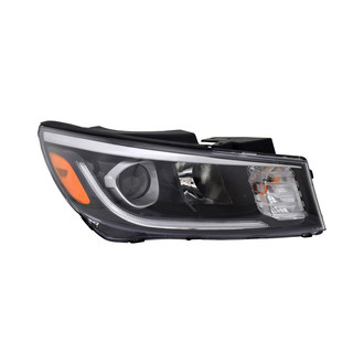 TYC® - Passenger Side Replacement Headlight (CAPA Certified)