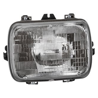 TYC® - Driver or Passenger Side Replacement Headlight (Standard Line)