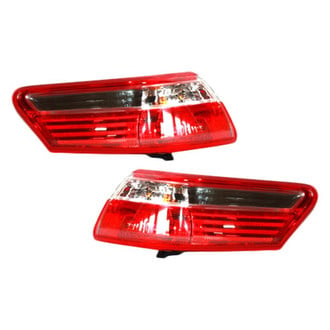 TYC® - Driver and Passenger Side Outer Replacement Tail Lights (Standard Line)