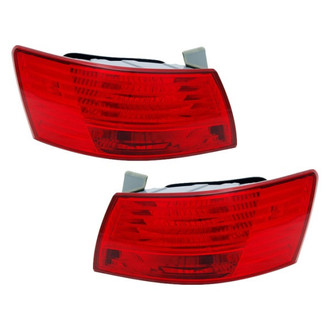 TYC® - Driver and Passenger Side Outer Replacement Tail Lights (Standard Line)