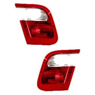 TYC® - Driver and Passenger Side Inner Replacement Tail Lights (Standard Line)