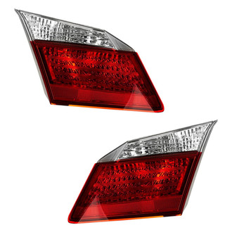 TYC® - Driver and Passenger Side Inner Replacement Tail Lights (Standard Line)