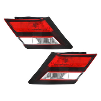 TYC® - Driver and Passenger Side Inner Replacement Tail Lights (Standard Line)