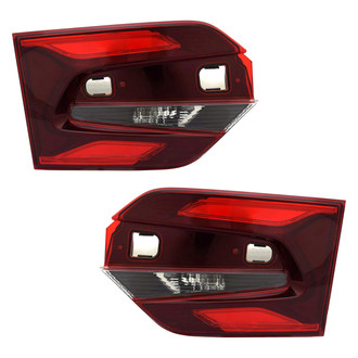 TYC® - Driver and Passenger Side Inner Replacement Tail Lights (Standard Line)