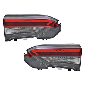 TYC® - Driver and Passenger Side Inner Replacement Tail Lights (CAPA Certified)