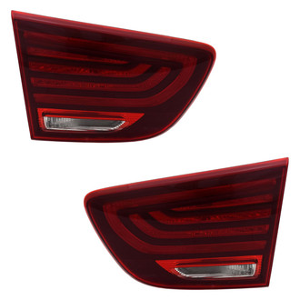 TYC® - Driver and Passenger Side Inner Replacement Tail Lights (Standard Line)