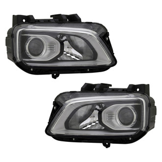TYC® - Driver and Passenger Side Replacement Headlight Set (Standard Line)
