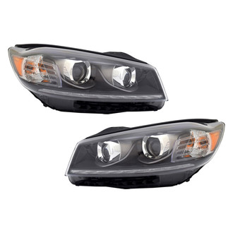 TYC® - Driver and Passenger Side Replacement Headlight Set (Standard Line)