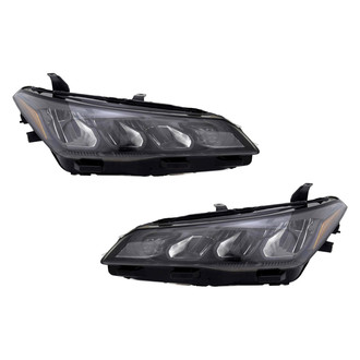 TYC® - Driver and Passenger Side Replacement Headlight Set (Standard Line)